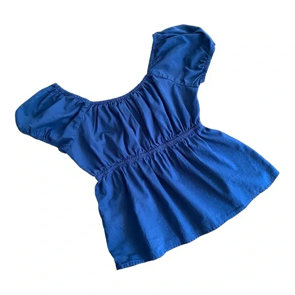 Super cute Hollister short sleeve teen top sz S. EUC - Picture 2 of 5